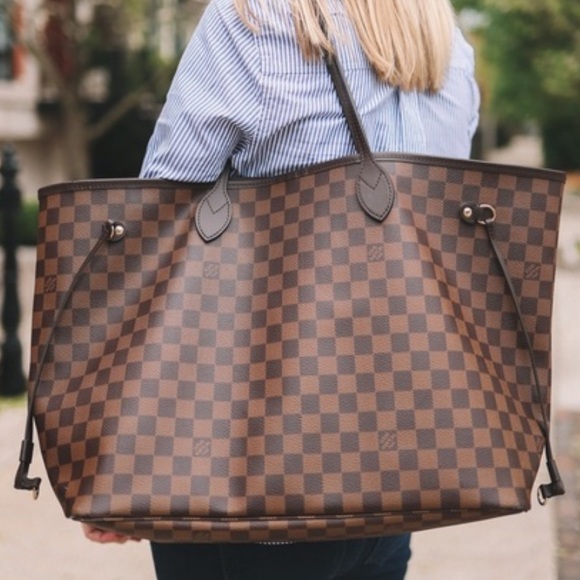 LOUIS VUITTON GM DAMIER EBENE BAG - Picture 3 of 16